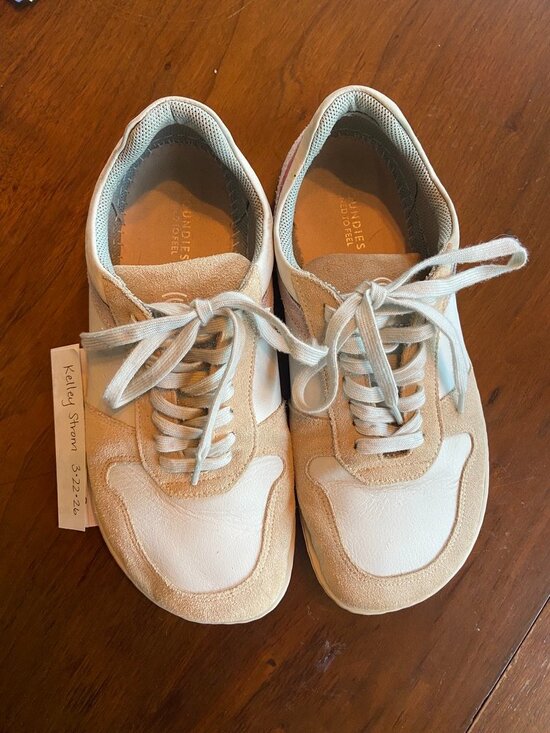 Groundies Orlando Barefoot + Shoes Sneakers size 40 EU / 9 US Women's - Picture 3 of 7